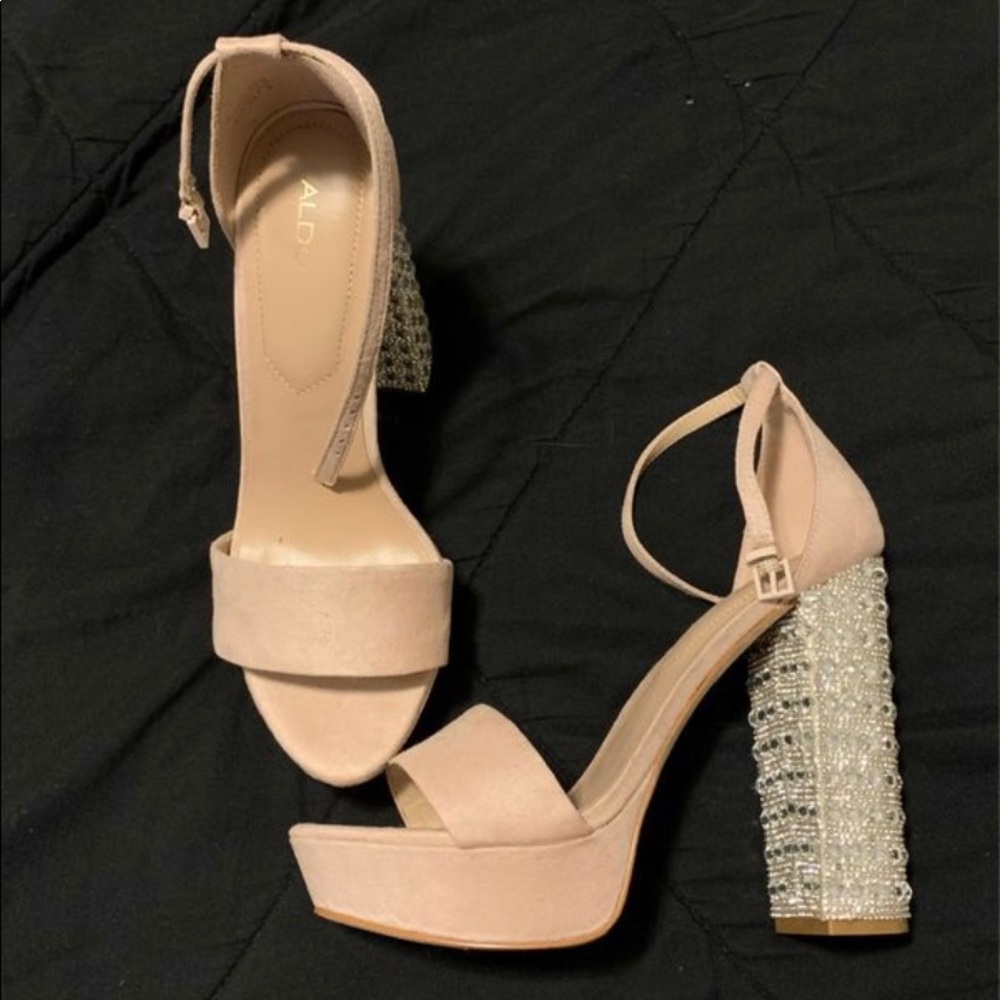 Shoes - Picture 2 of 2